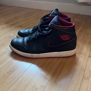 Black and Red Jordans, good condition!